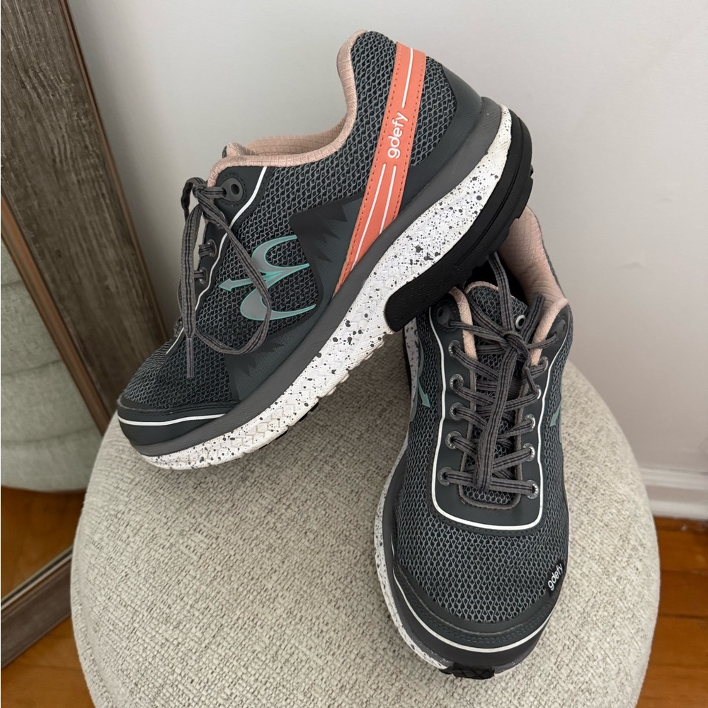 Gdefy Gravity Defyer Tennis Shoe Sz 9.5